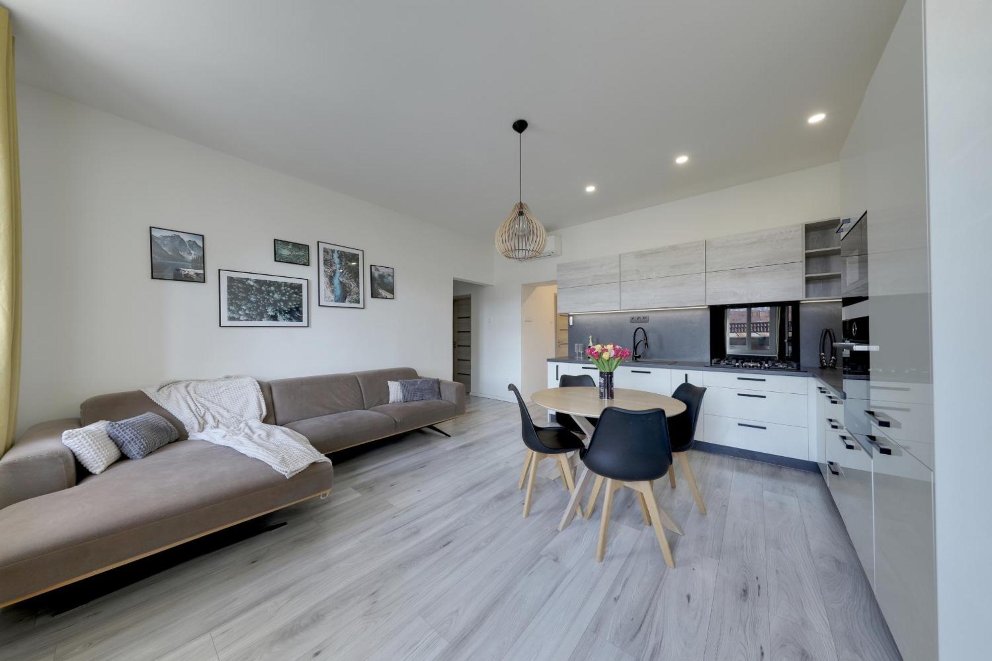 Lovely 2-Bedroom Apartment In Centre Of Bratislava Eksteriør billede